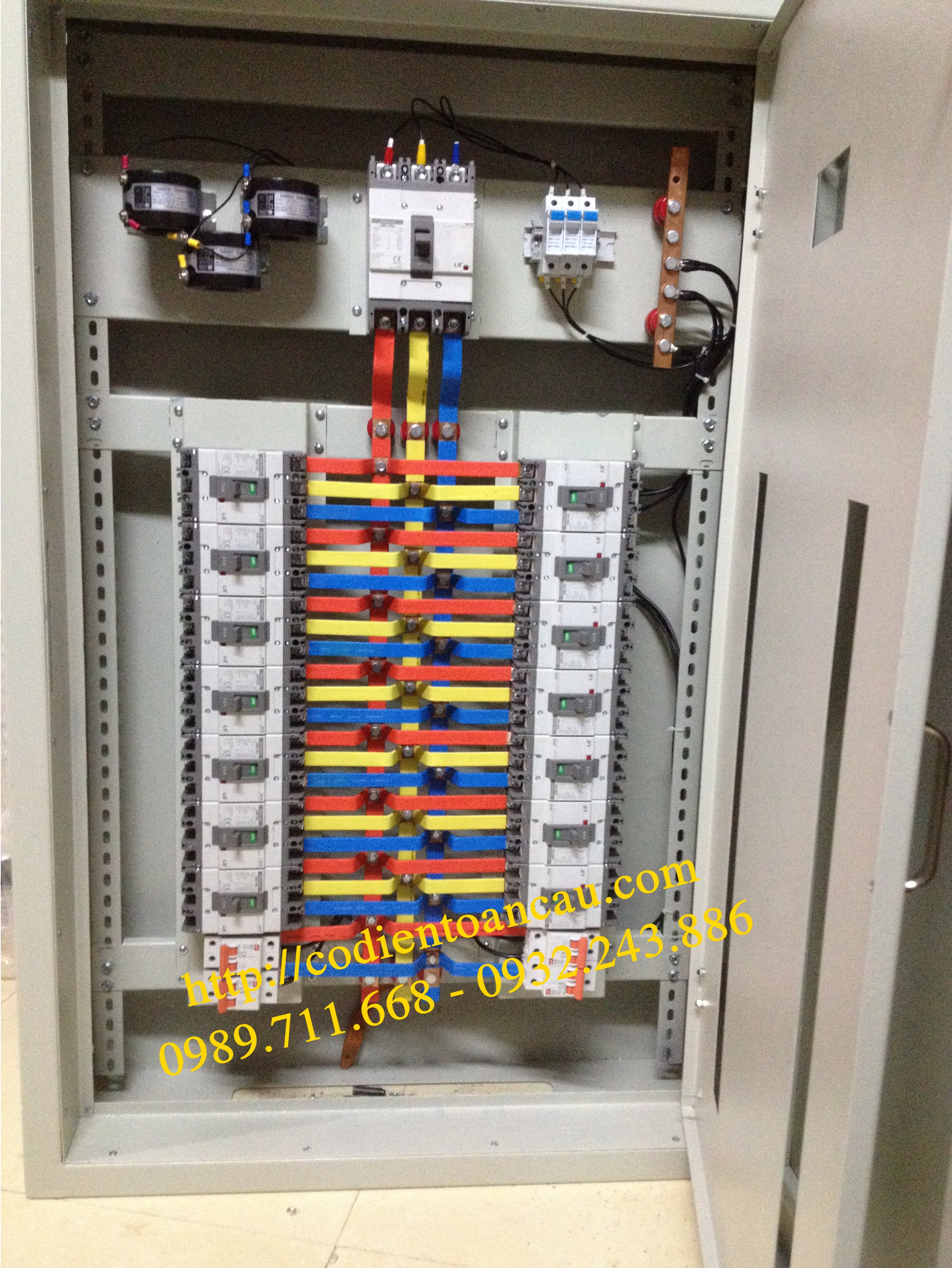 Tủ điện phân phối DB - Công Ty TNHH Thiết Bị Tự Động Hóa Toàn Cầu